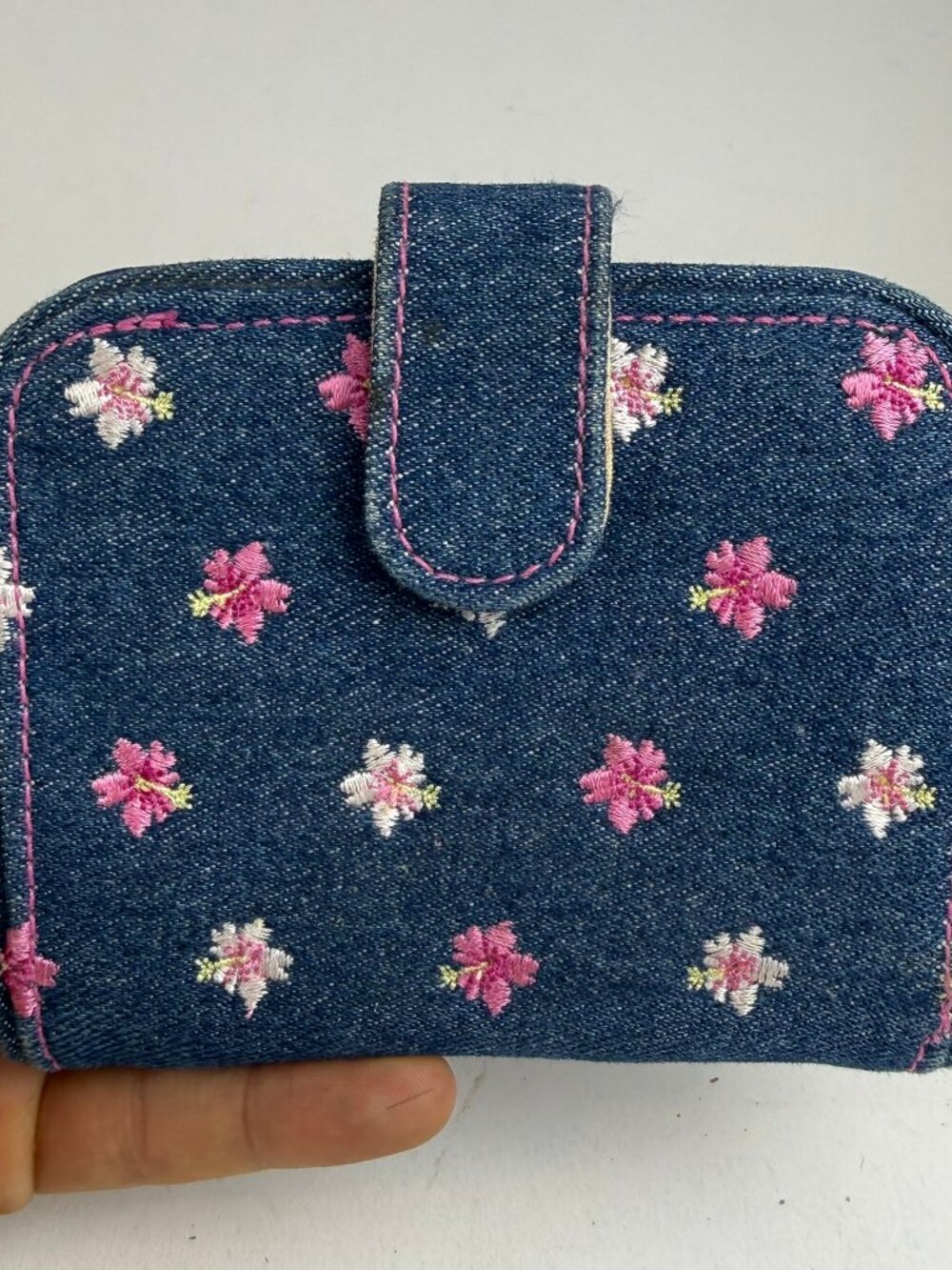 Sunny Hawaii Blue Denim Floral Embroidered Snap Zip Bifold Wallet Sun Charm
